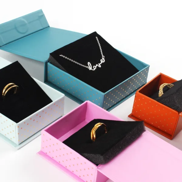 small jewelry gift boxes