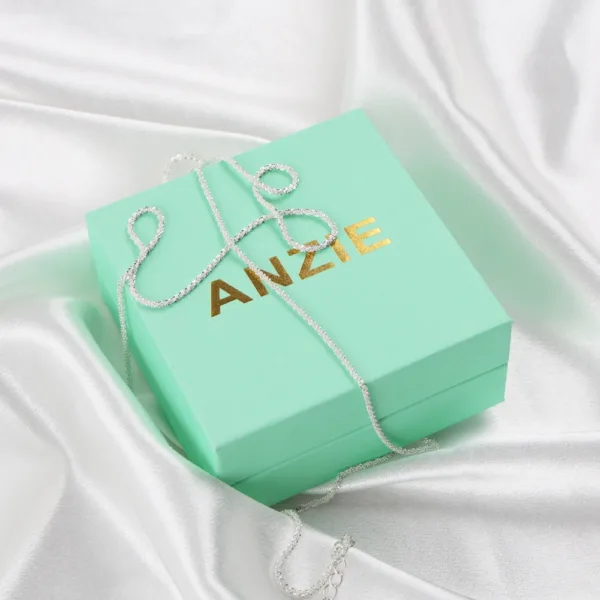 custom jewelry boxes with logo