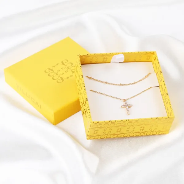 empty jewelry gift boxes