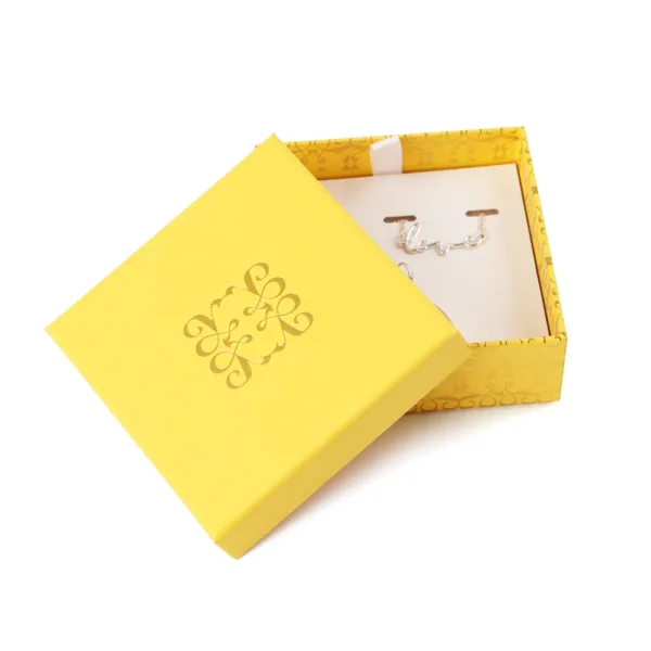 empty jewelry gift boxes