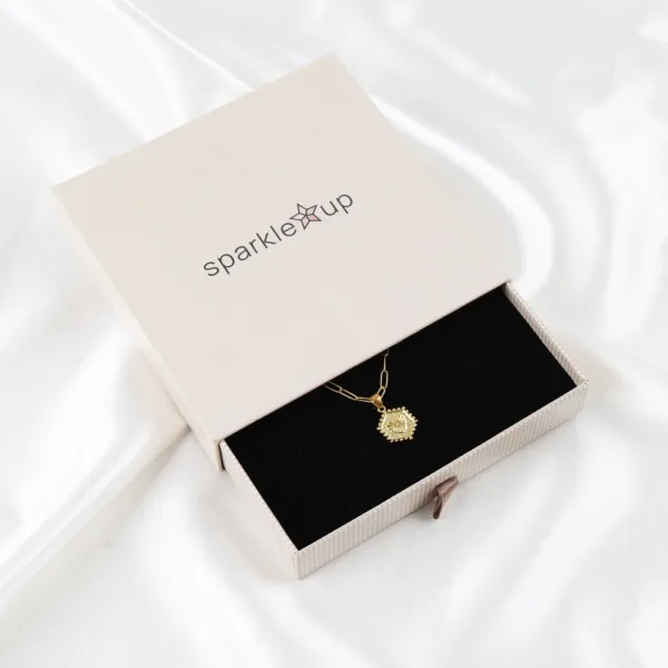 custom jewelry box manufacturer