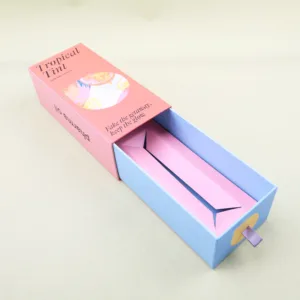 How to package glass beauty bottles safely in paper