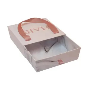 Custom Packaging for Clothing